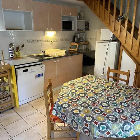 Holidayland 323 T2 Mezzanine 8 Couchages Climatise
