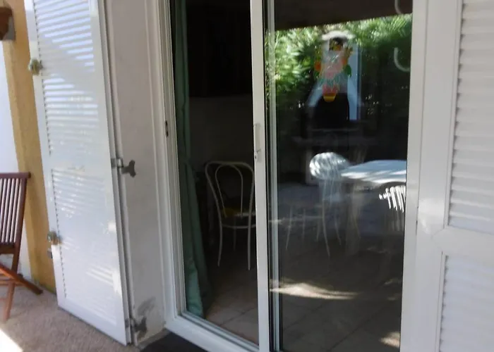 Holidayland 323 T2 Mezzanine 8 Couchages Climatise * Narbonne-Plage
