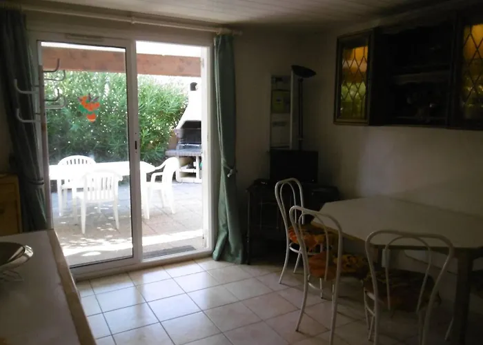 Holidayland 323 T2 Mezzanine 8 Couchages Climatise